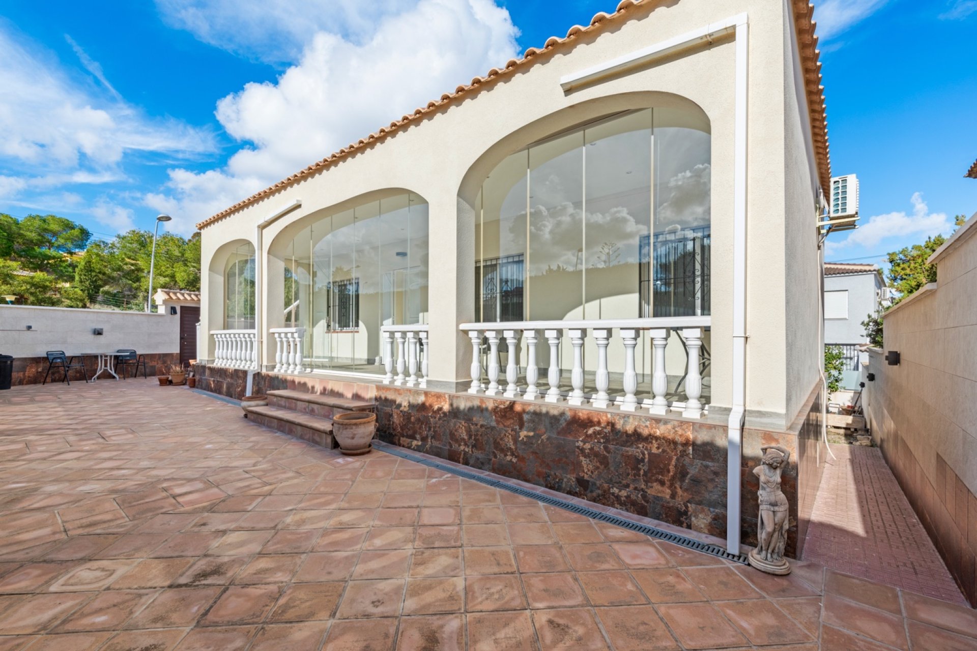 Bestaande bouw - Villa -
Torrevieja - Los Balcones