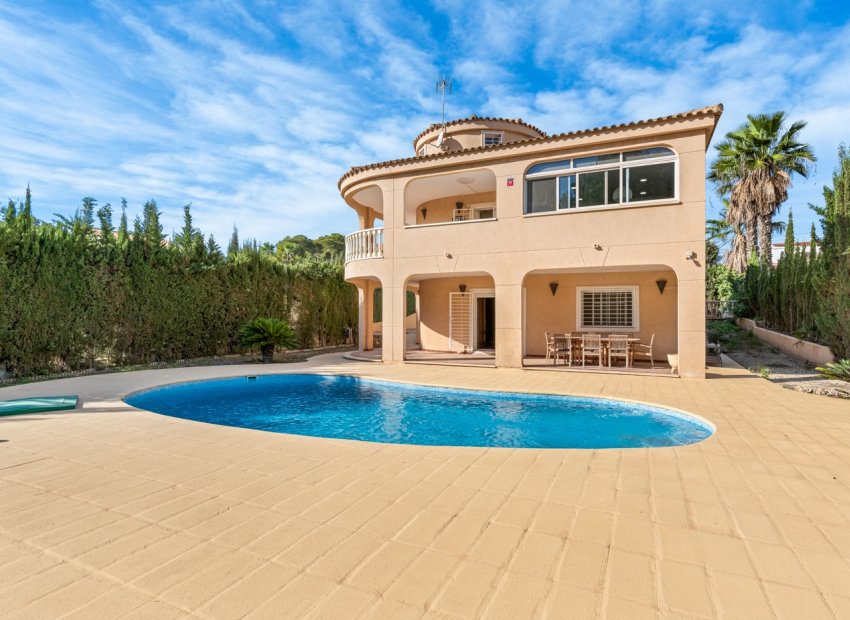 Bestaande bouw - Villa -
Torrevieja - Los Balcones