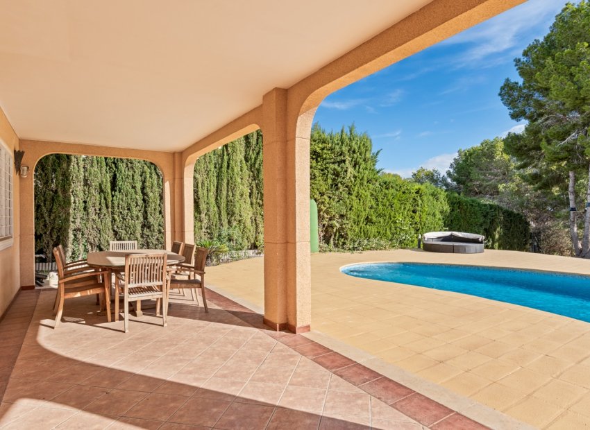 Bestaande bouw - Villa -
Torrevieja - Los Balcones