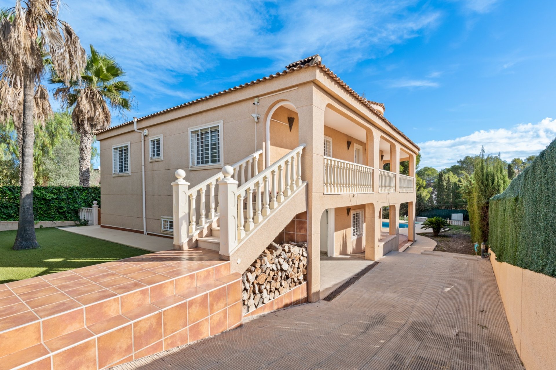 Bestaande bouw - Villa -
Torrevieja - Los Balcones