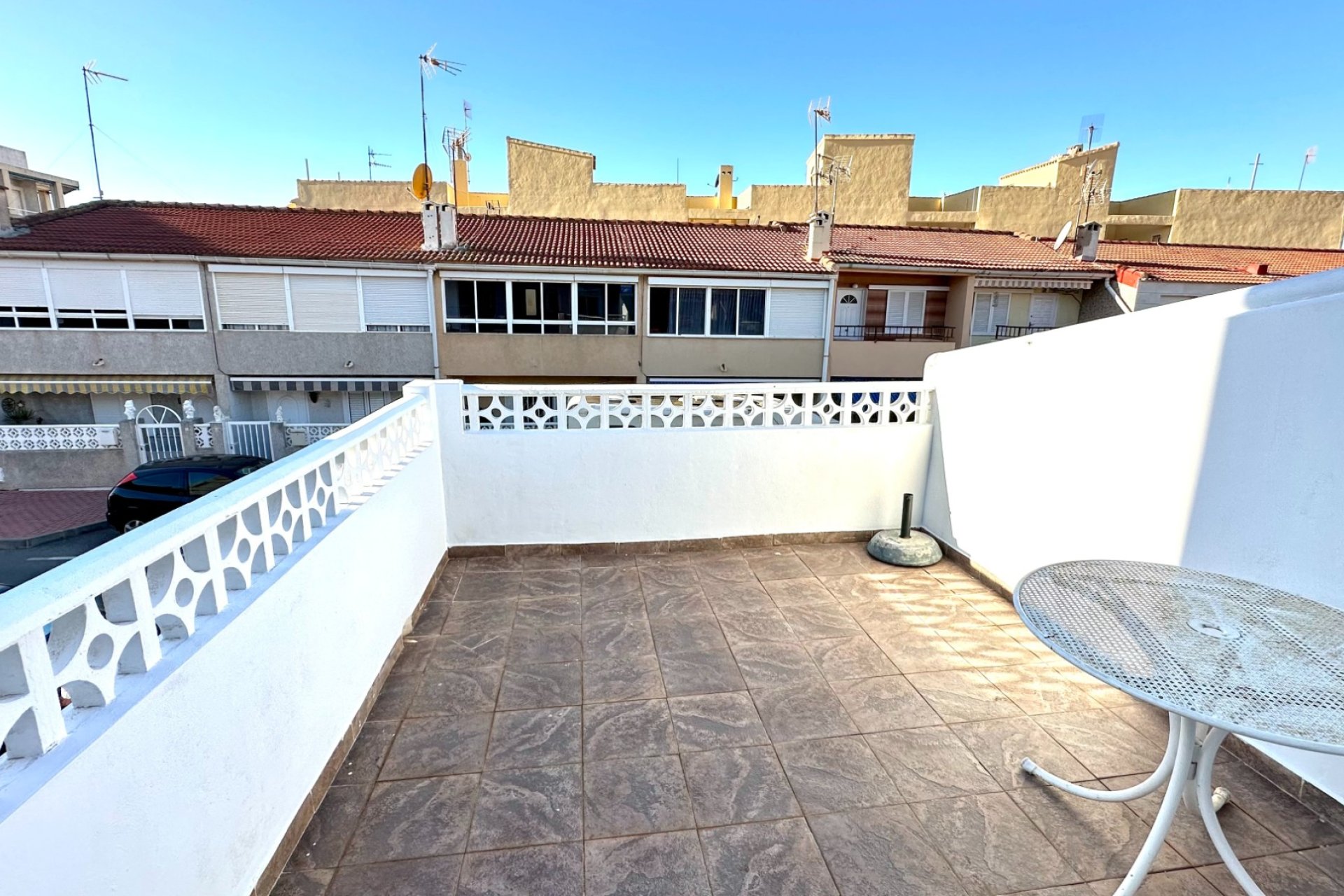 Bestaande bouw - Villa -
Torrevieja - Playa de los Naufragos