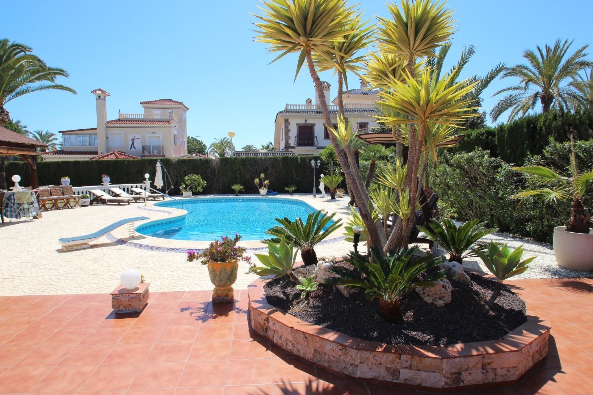 Bestaande bouw - Villa -
Torrevieja - Punta Prima