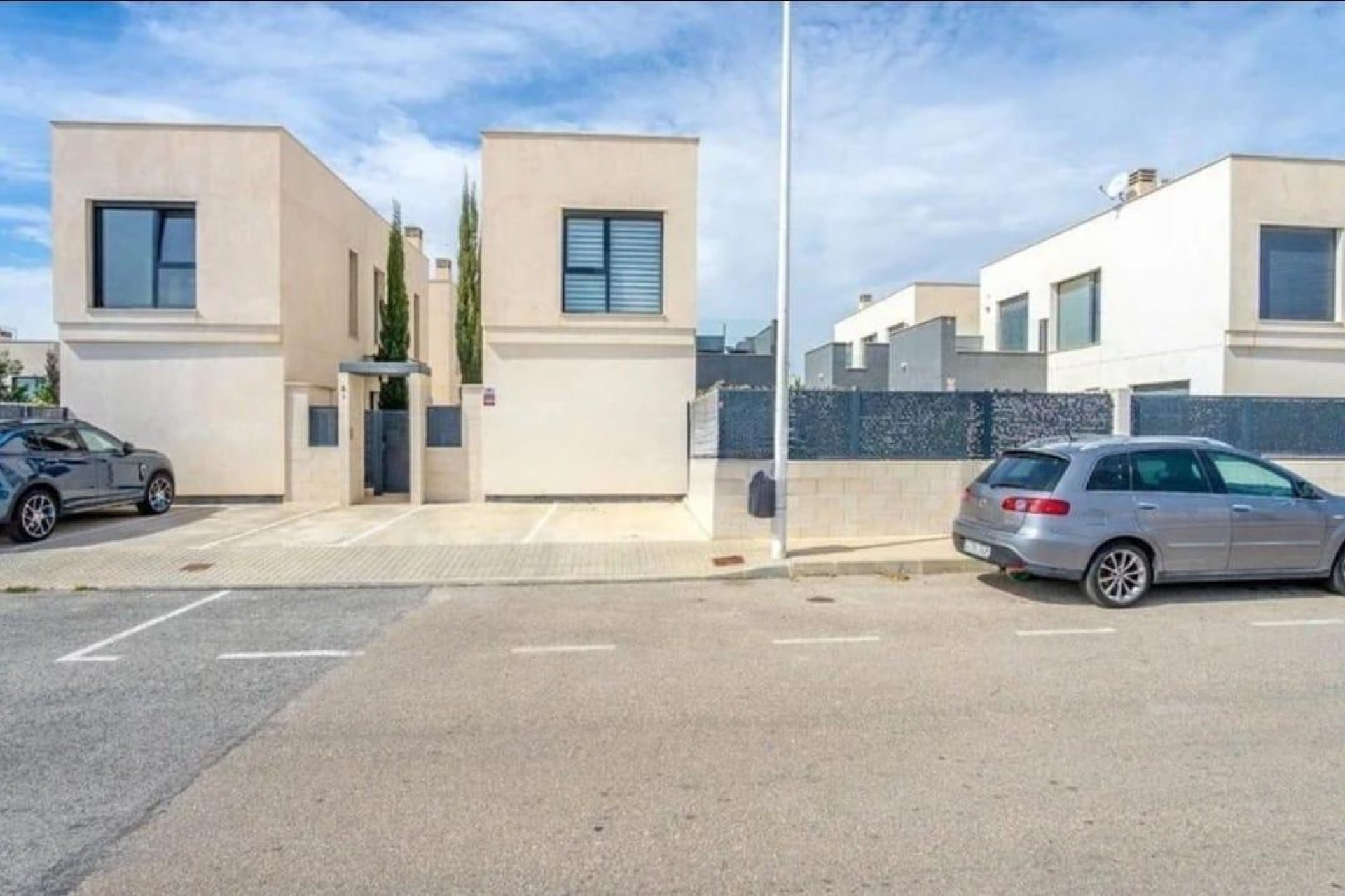 Bestaande bouw - Villa -
Torrevieja - Punta Prima