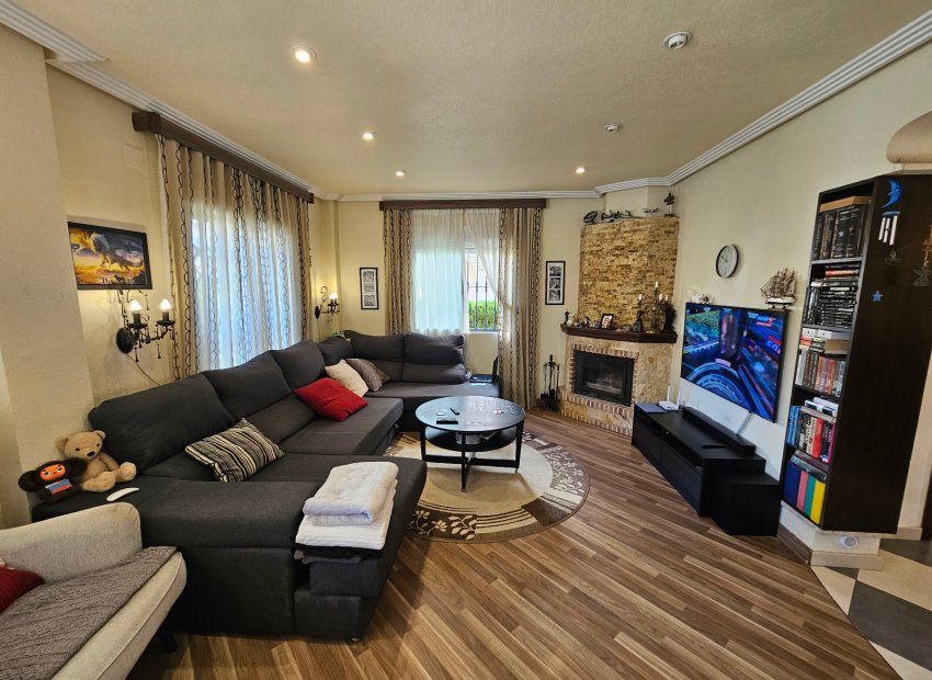 Bestaande bouw - Villa -
Torrevieja - Royal Park