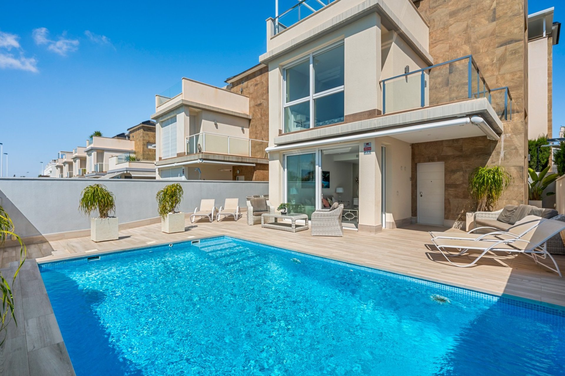 Bestaande bouw - Villa -
Torrevieja