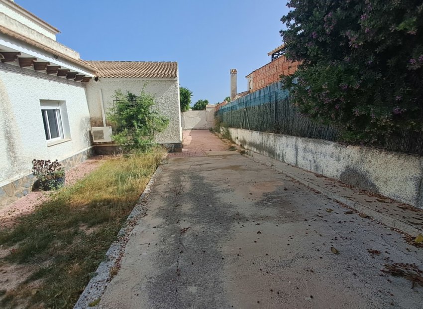 Bestaande bouw - Villa -
Villamartín - Villamartin