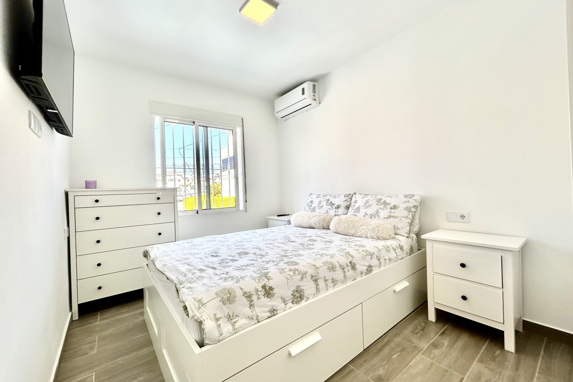 Bestaande bouw - Villa -
Villamartín - Villamartin