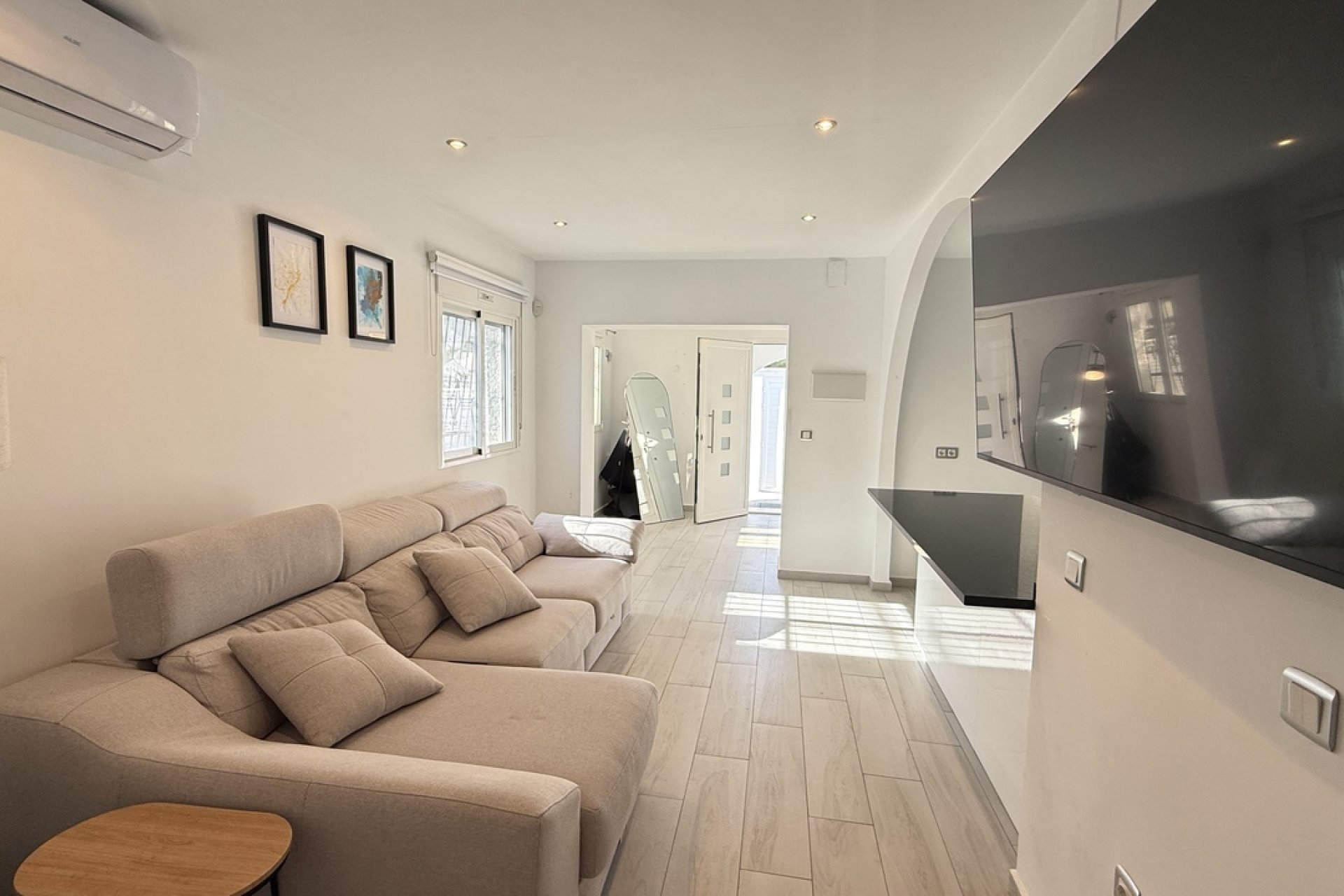 Bestaande bouw - Villa -
Villamartín - Villamartin