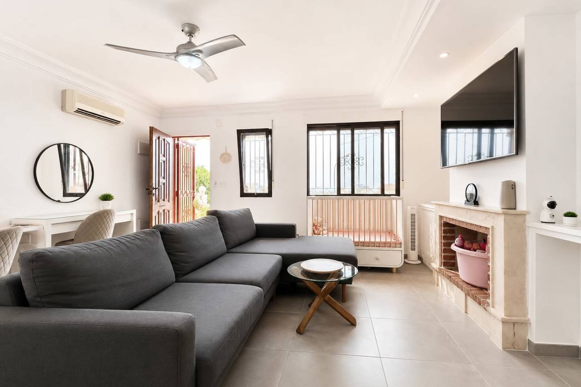Bestaande bouw - Villa -
Villamartín - Villamartin