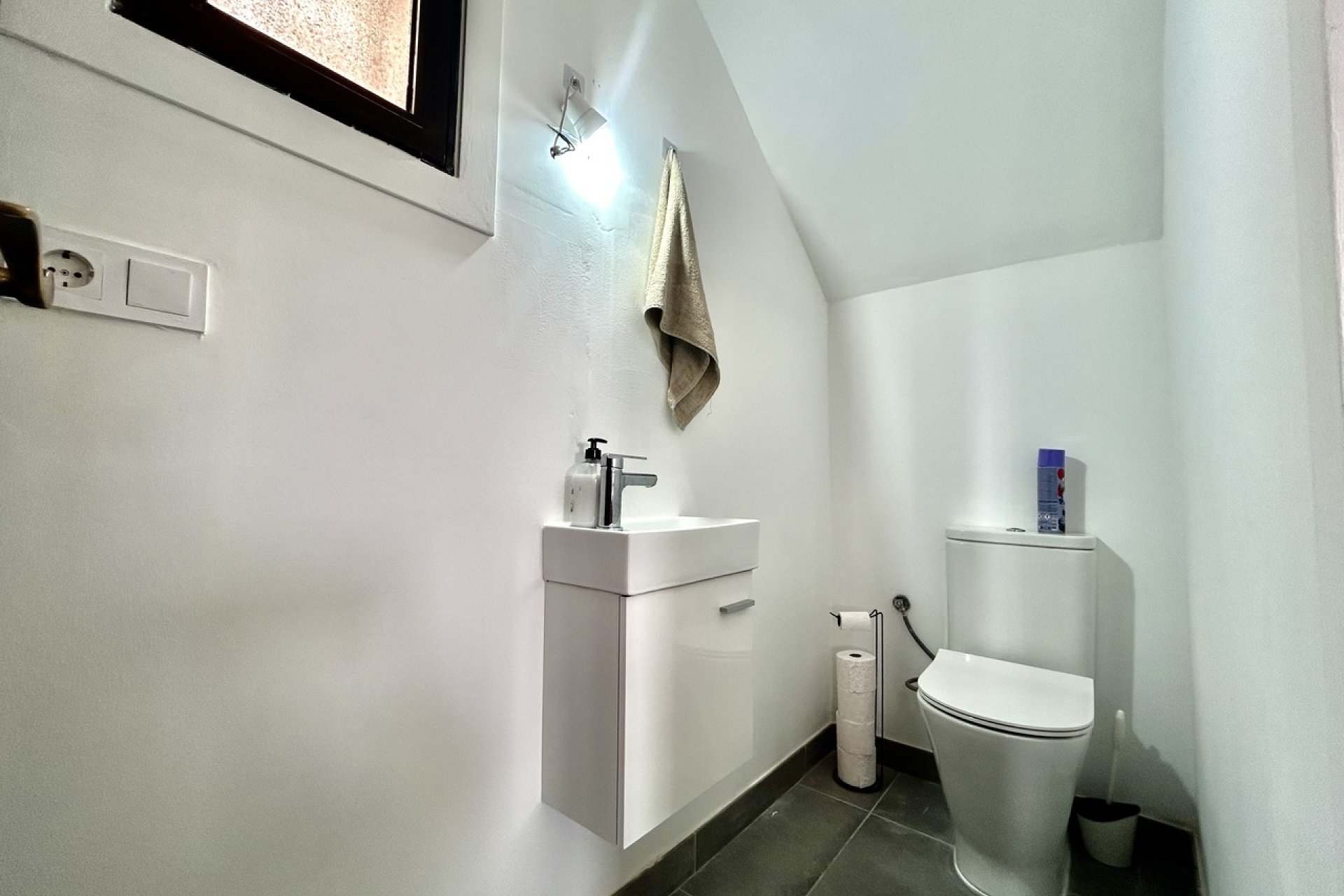 Bestaande bouw - Villa -
Villamartín - Villamartin