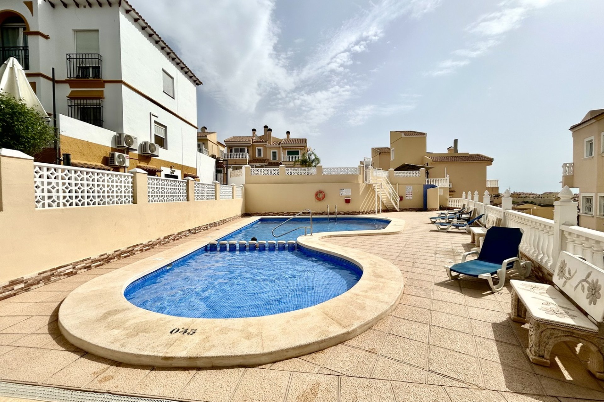 Bestaande bouw - Villa -
Villamartín - Villamartin