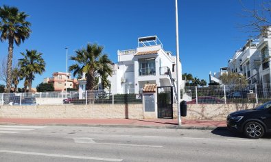 Bungalow - Bestaande bouw - Torrevieja -
                Aguas Nuevas