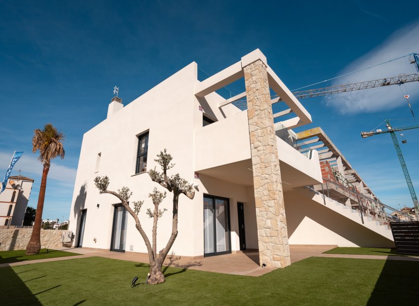 Bungalow - Jardín - Reventa -
            Pilar de la Horadada - CP22183