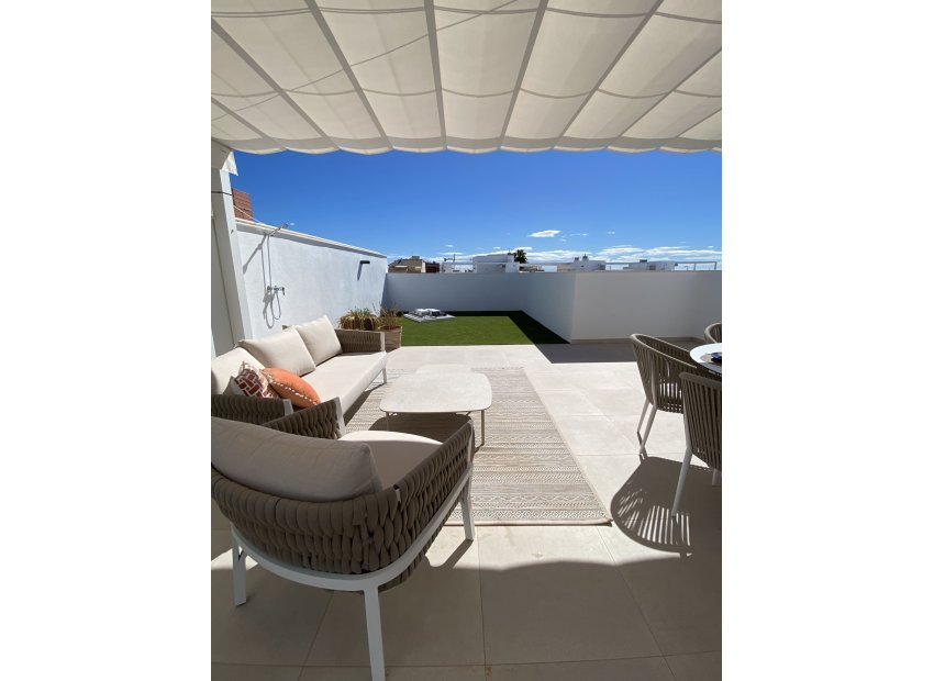 Bungalow - Obra nueva -
            Pilar de la Horadada - HB-88196