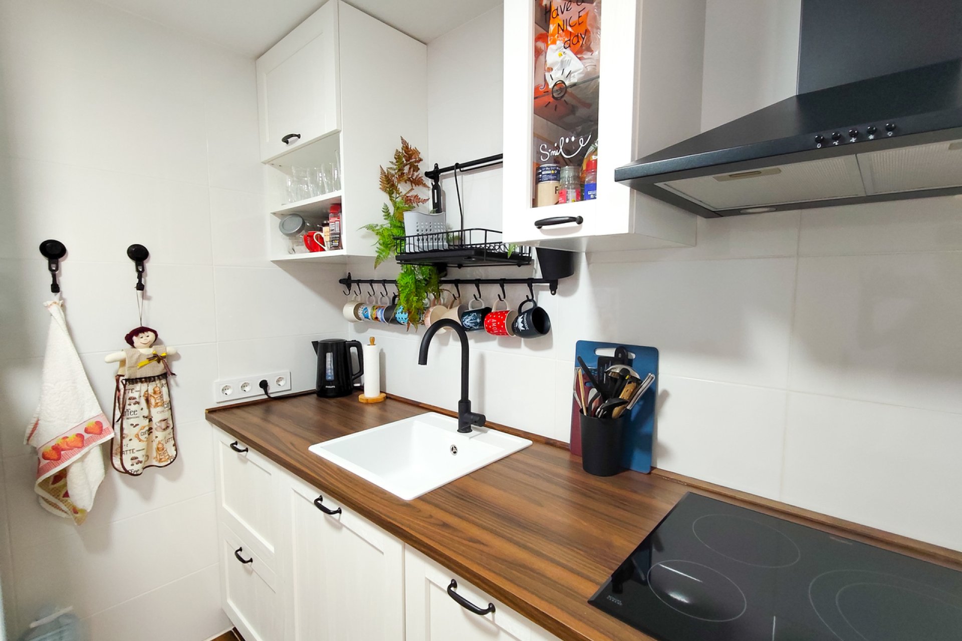Bungalow renovado al estilo moderno con terraza en la azotea en Torrevieja