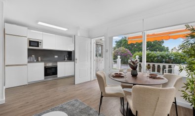 Bungalow - Resale - Orihuela Costa -
                Villamartín