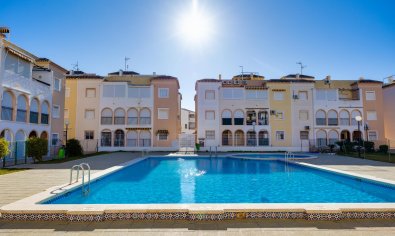 Bungalow - Reventa - Torrevieja -
                playa de los naufragos