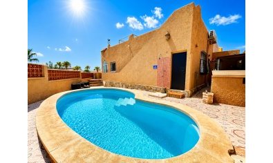 Bungalow - Reventa - Villamartín -
                Villamartin