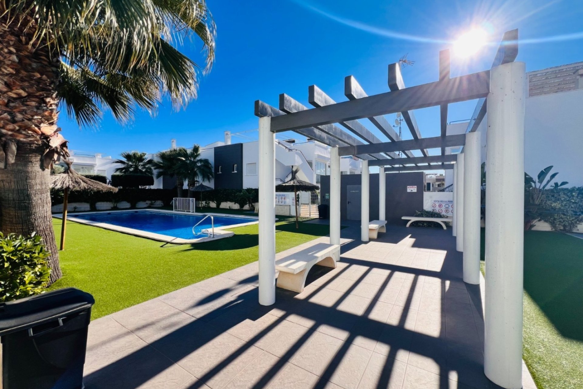 Bungalow with a large sun deck and a shared pool in Torrevieja