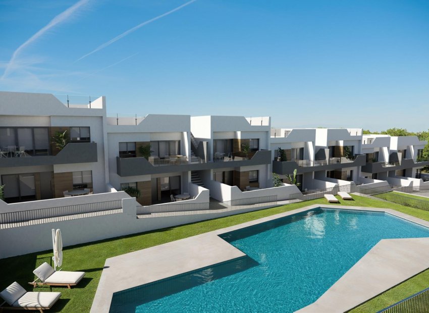 Bungalows de obra nueva en San Miguel de Salinas