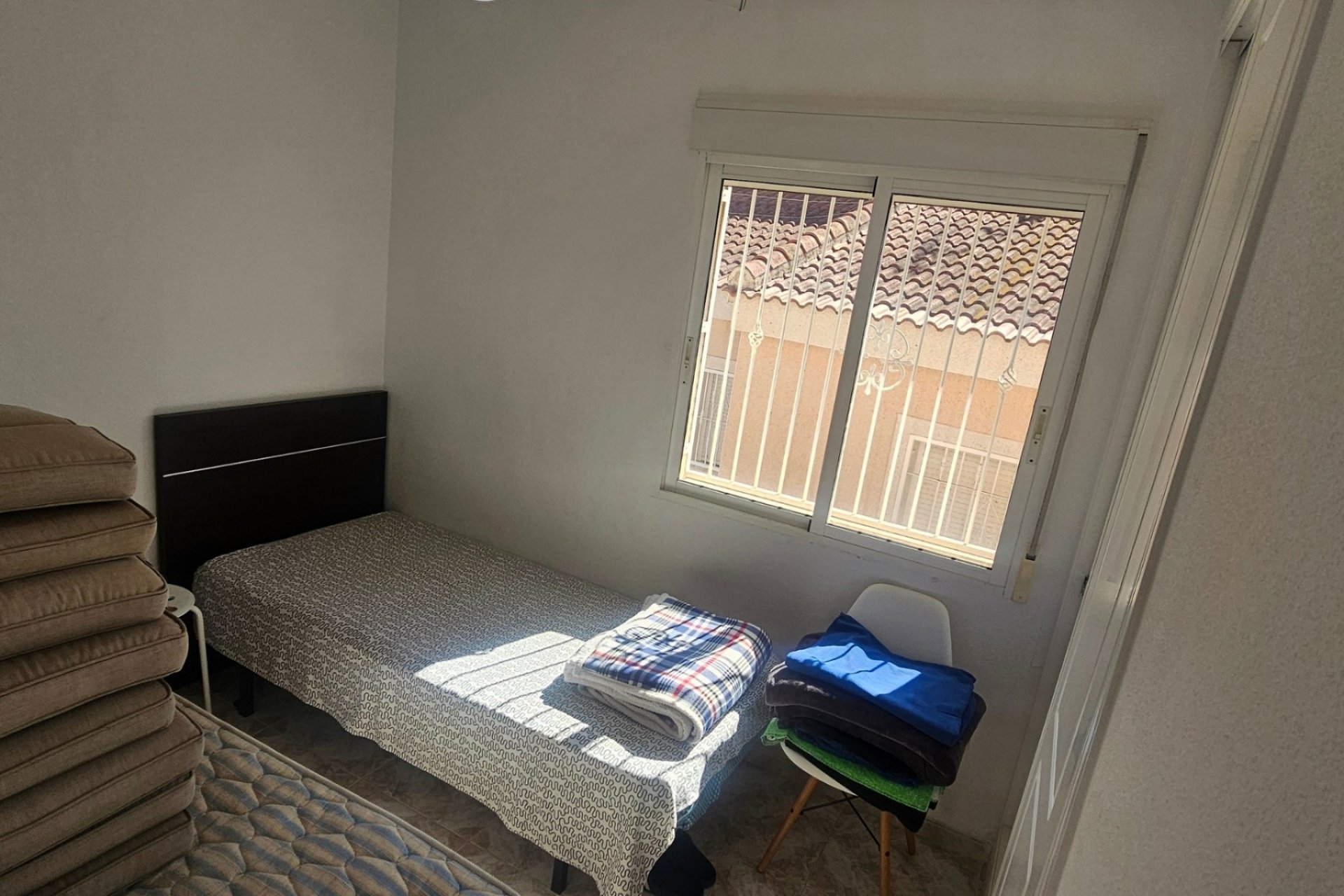 Casa adosada en Rojales con piscina privada y jardín