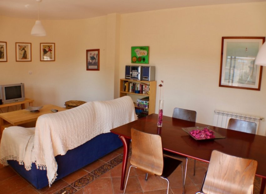 Chalet independiente con piscina privada cerca de Paradise Beach en Villajoyosa