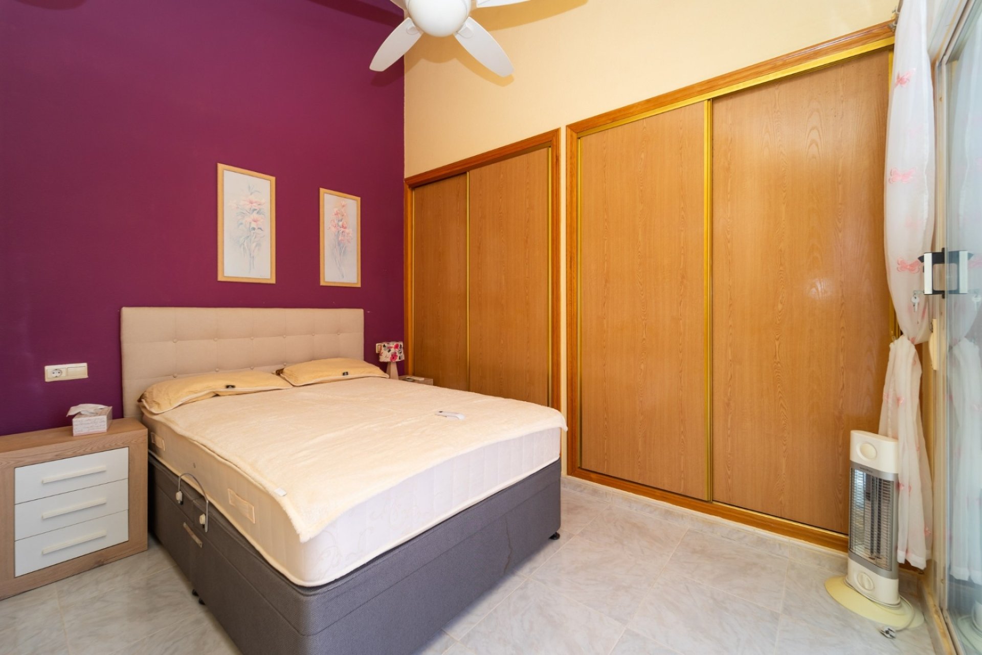 Chalet independiente con piscina privada y 3 dormitorios en Rojales, Costa Blanca