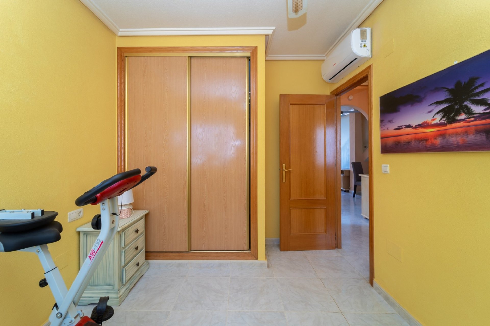 Chalet independiente con piscina privada y 3 dormitorios en Rojales, Costa Blanca