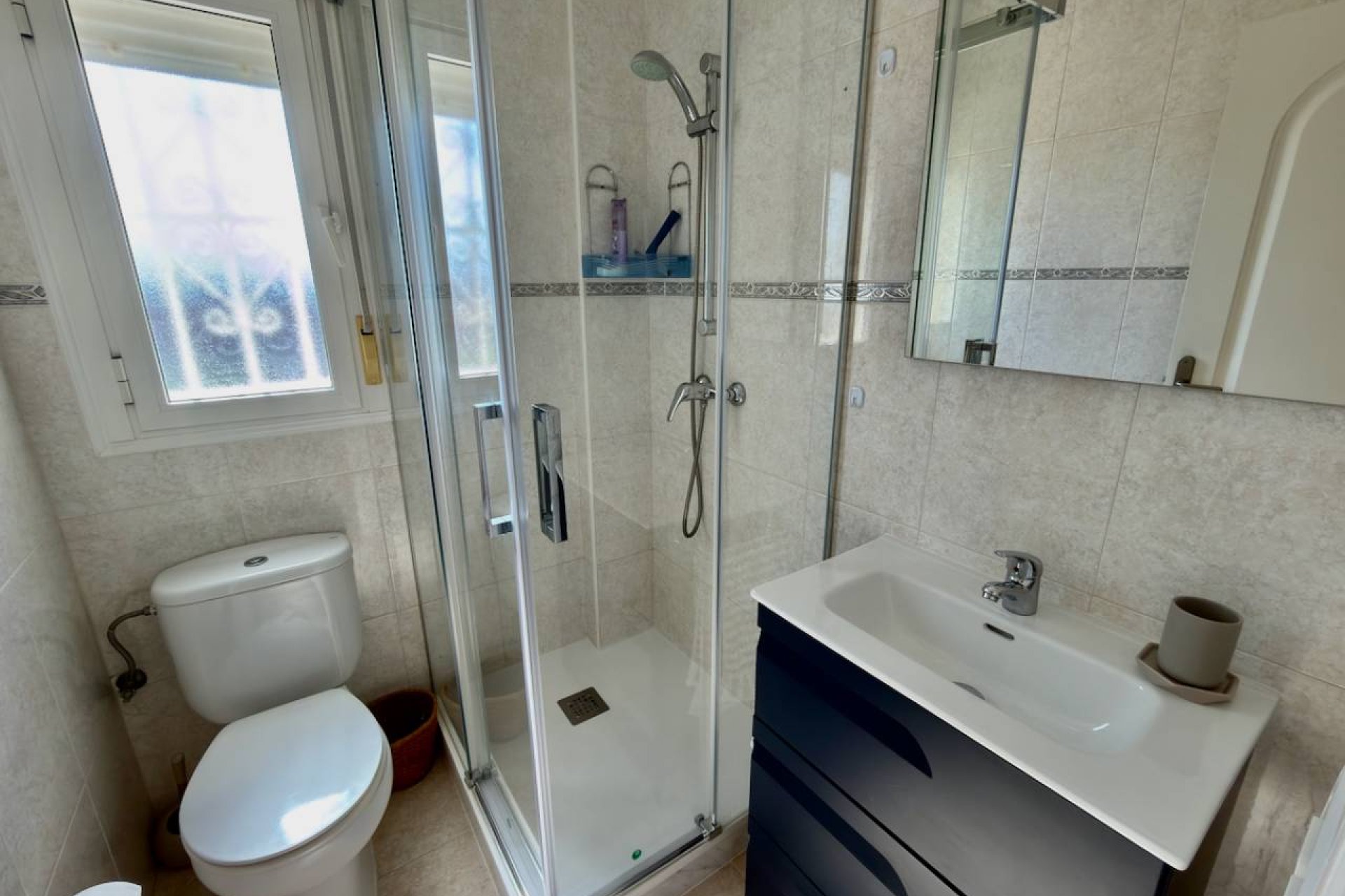 Charmant appartement met solarium en zwembad in Ciudad Quesada, Costa Blanca