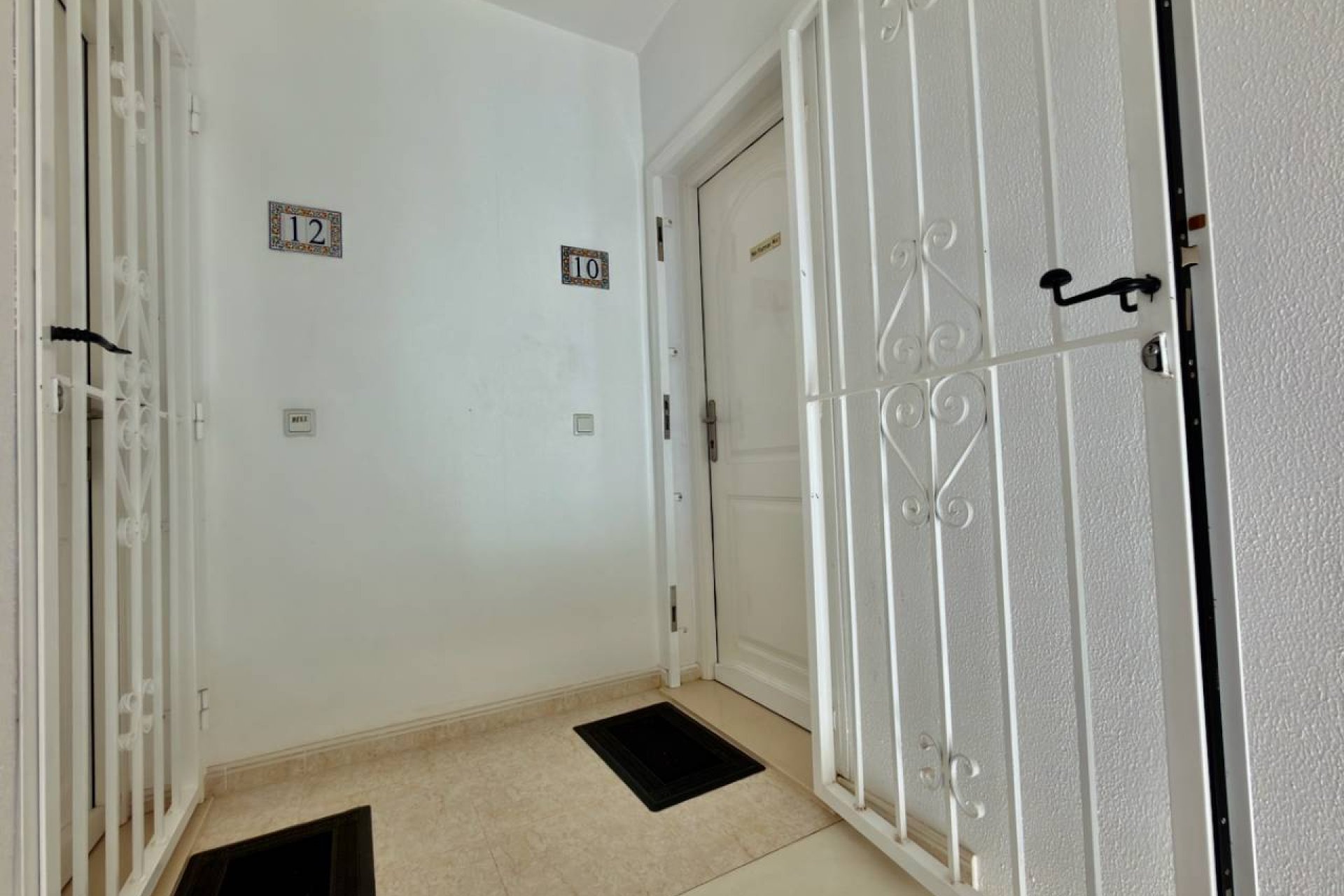 Charmant appartement met solarium en zwembad in Ciudad Quesada, Costa Blanca