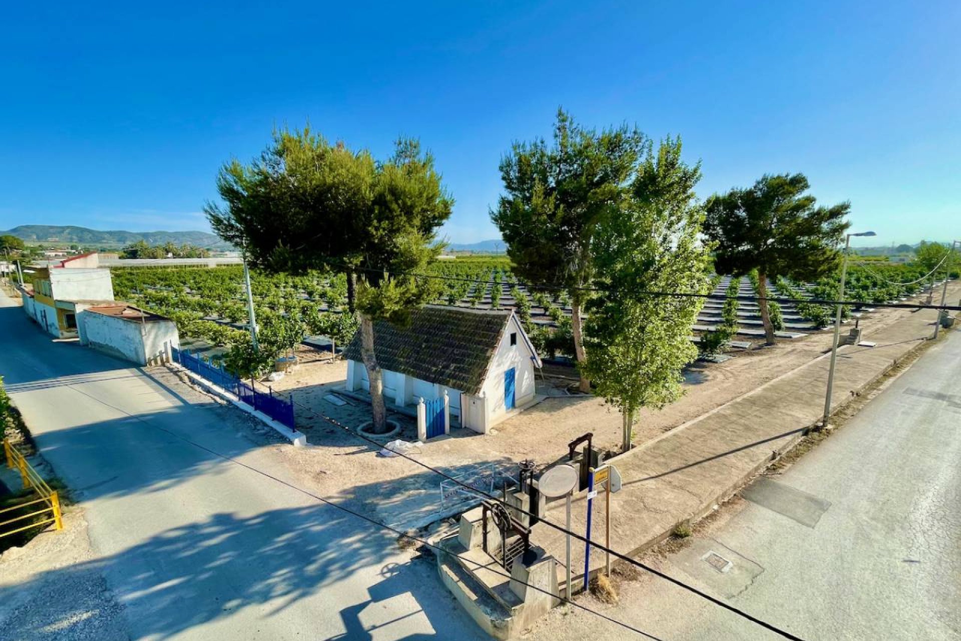 Charmante landelijke finca met 3 slaapkamers en panoramisch uitzicht nabij Orihuela