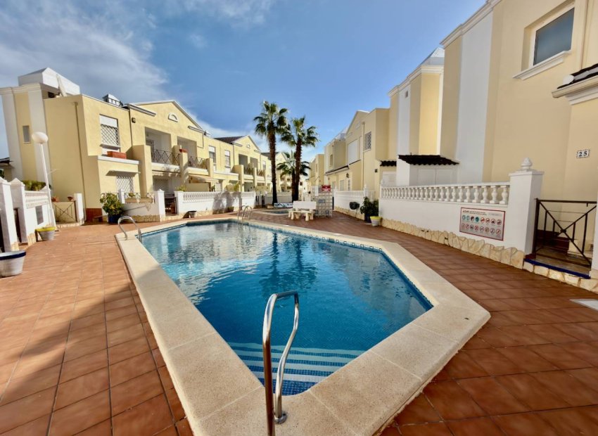 Charmante villa in Ciudad Quesada met 3 slaapkamers, privétuin en zwembad