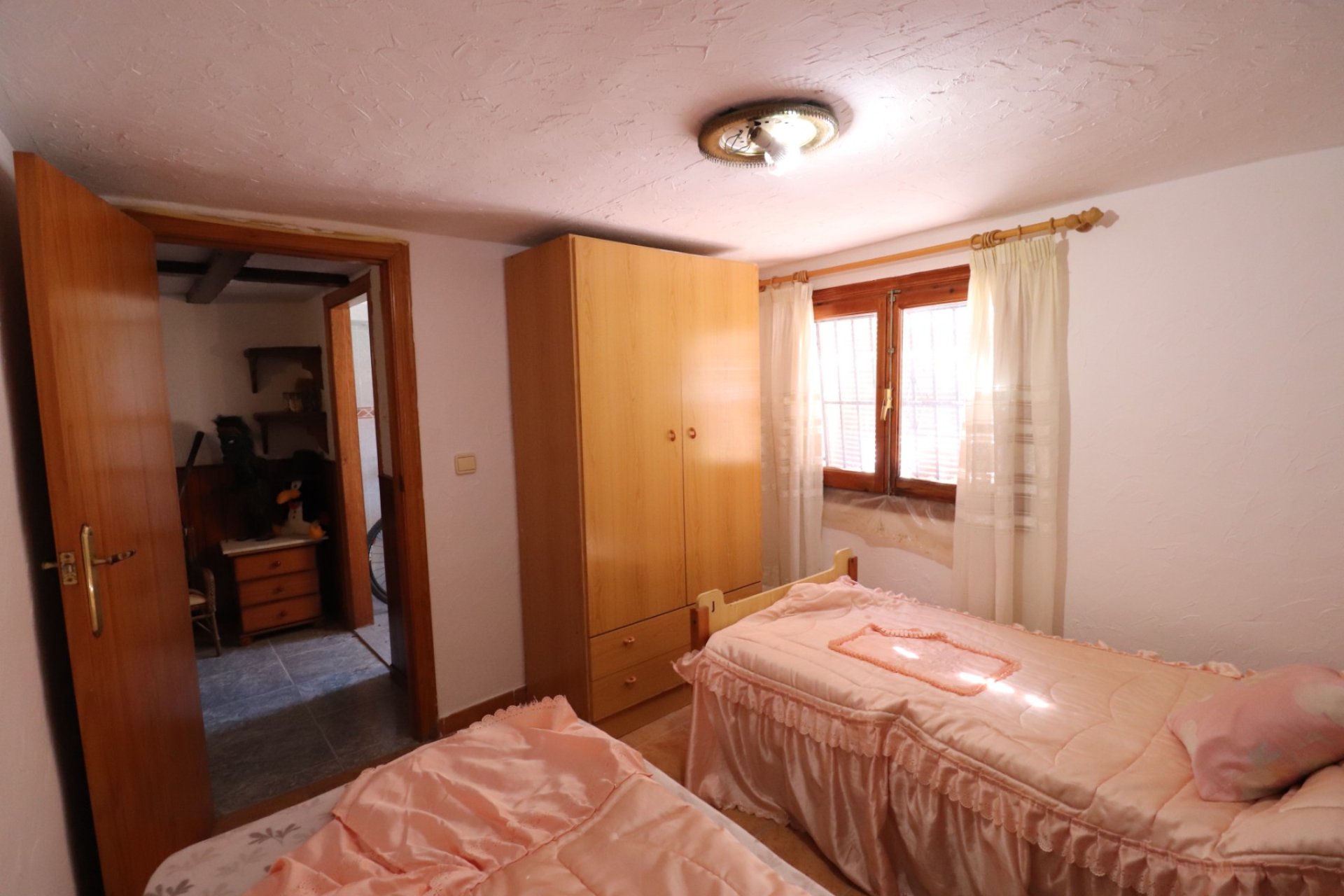 Charming townhouse in Benijofar with private pool, garden and 3 bedrooms