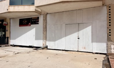 Comercial - Reventa - La Zenia -
                La Zenia