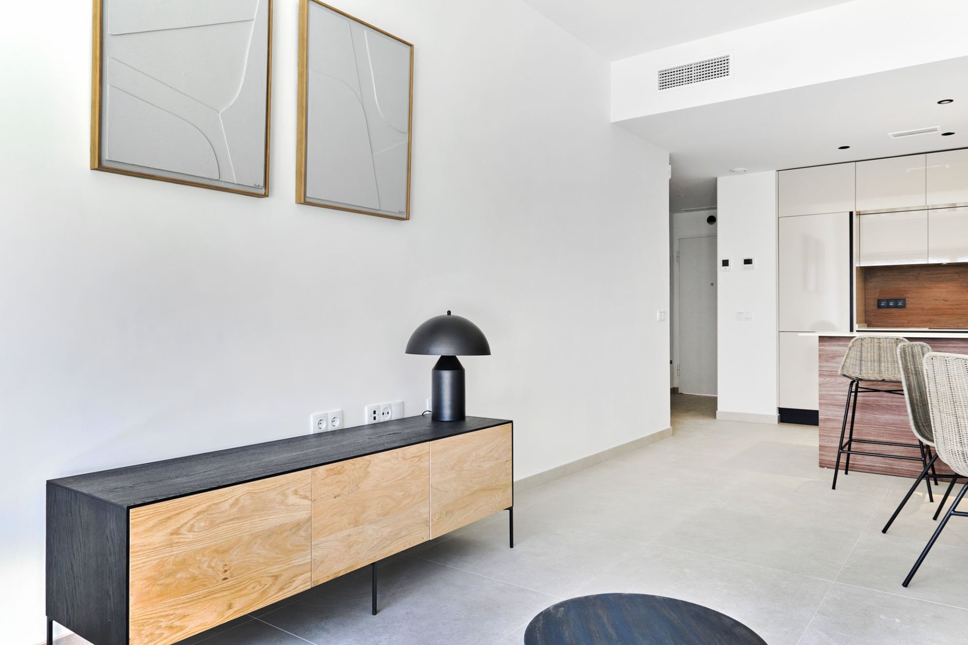 Comfortabele bungalow met tuin en solarium nabij zee in Torrevieja, 2 slaapkamers