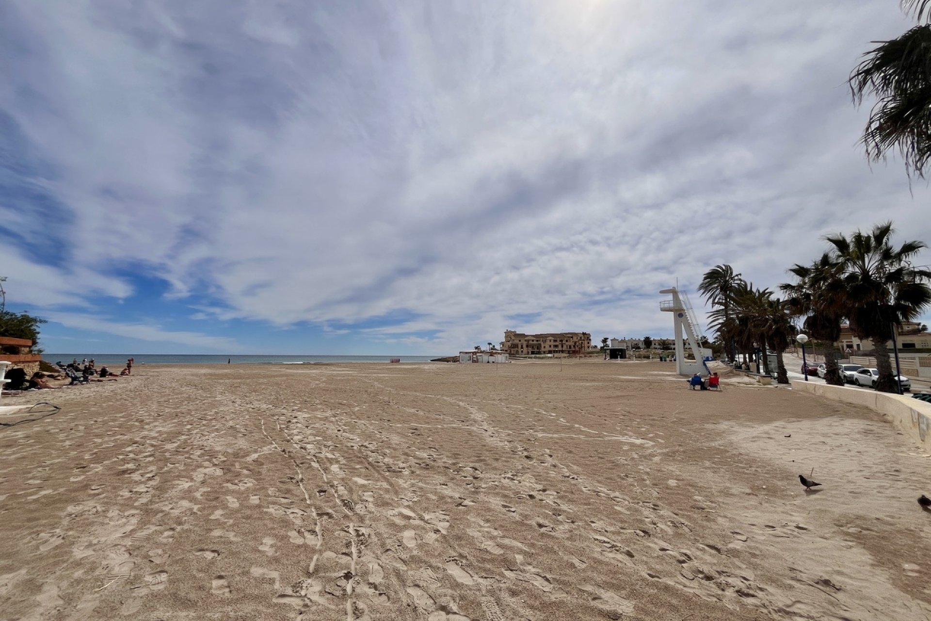 Commercieel pand te koop in Orihuela Costa, 500m van La Zenia strand