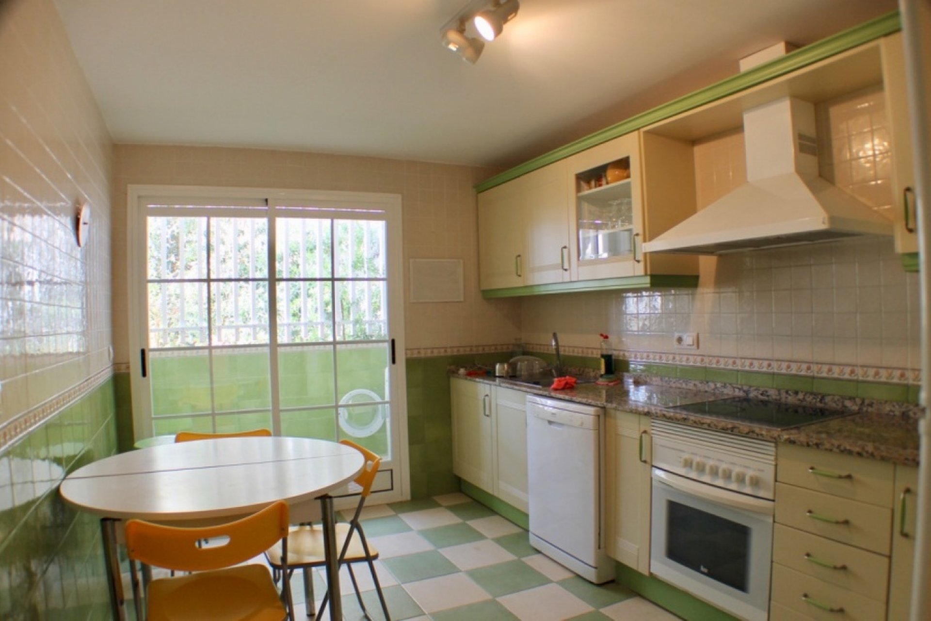 Detached chalet with private pool near Paradise Beach in Villajoyosa