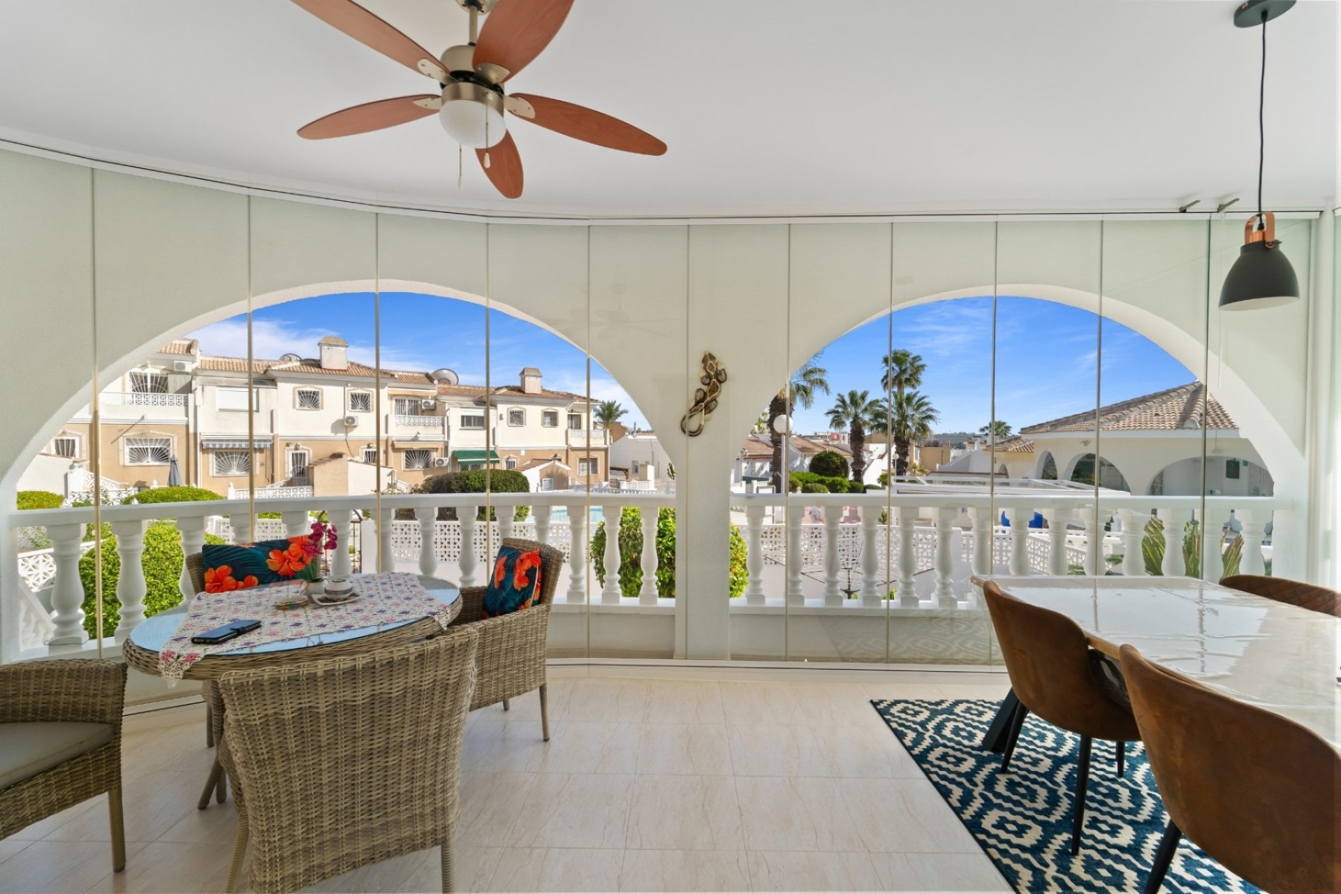 Detached home with a garden and communal pool in Monteazul, Benijófar