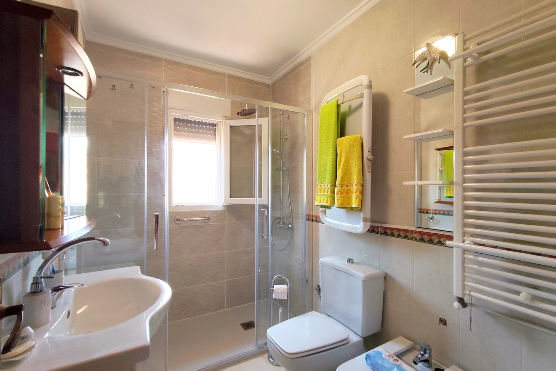 Detached villa in Ciudad Quesada with private pool and ocean view