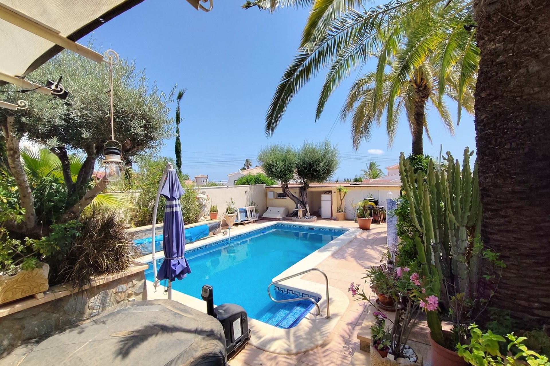 Detached villa in Ciudad Quesada with private pool and ocean view
