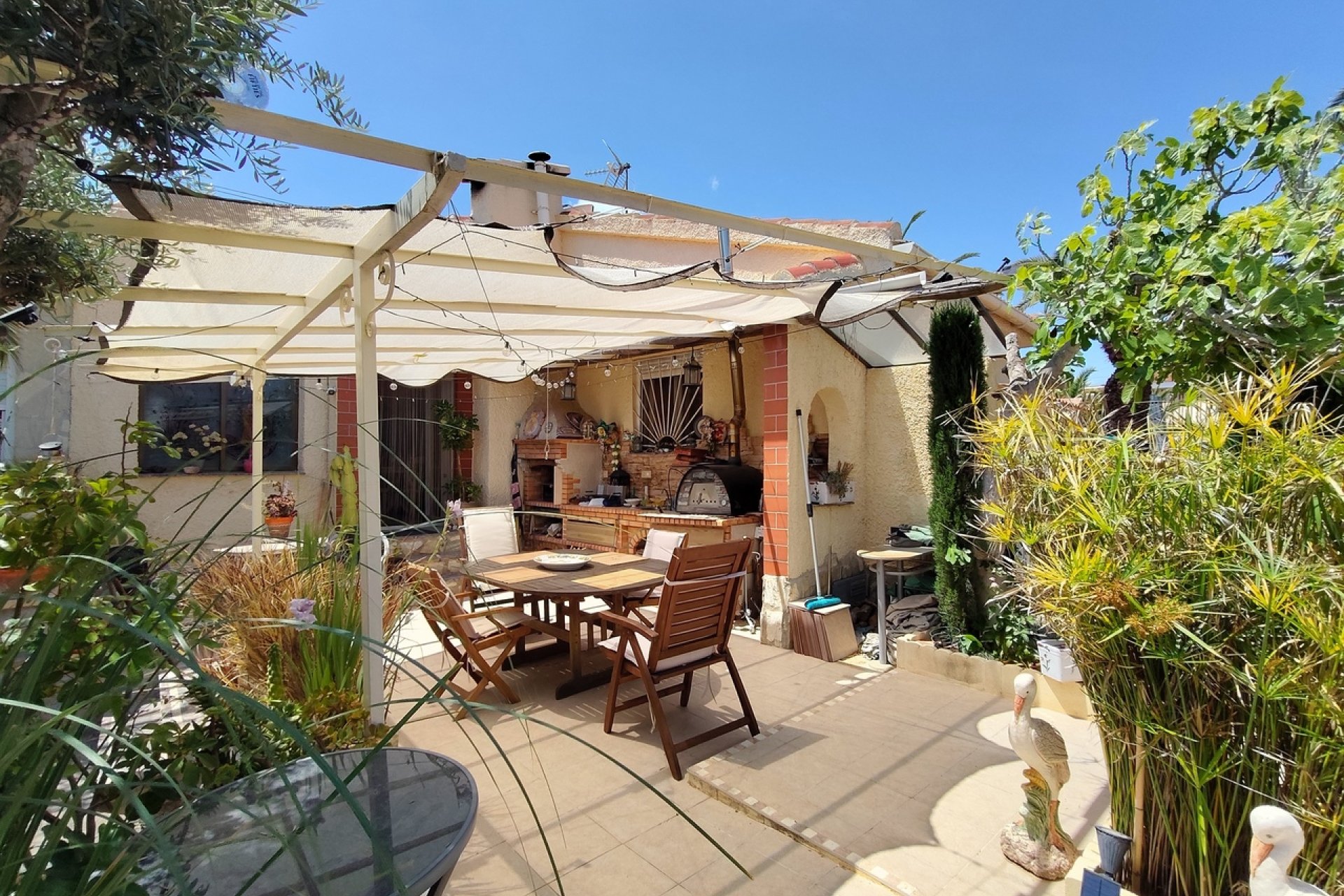 Detached villa in Ciudad Quesada with private pool and ocean view