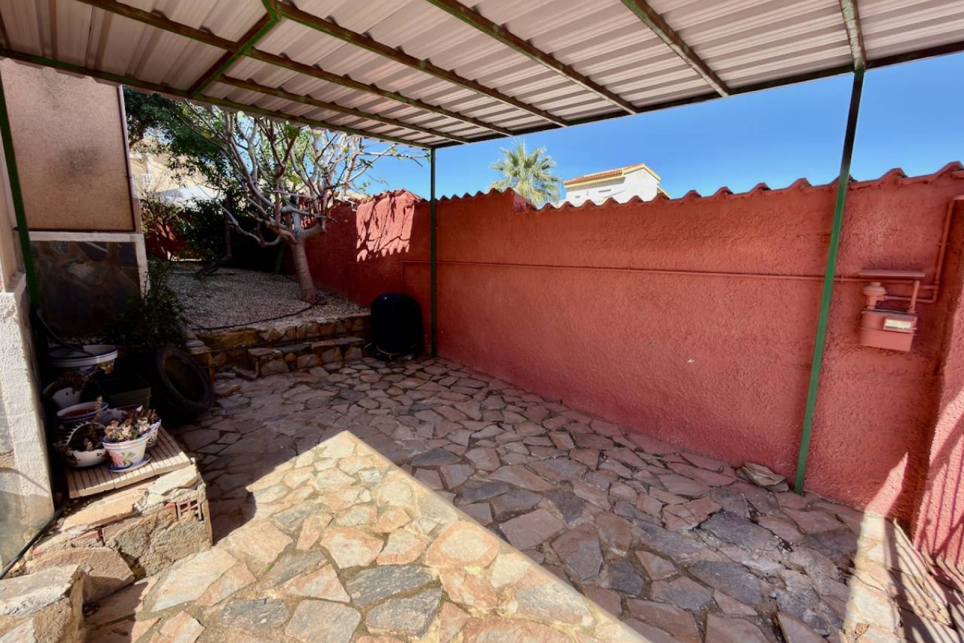 Detached villa with garden and sun deck in Ciudad Quesada, near the golf course and beach