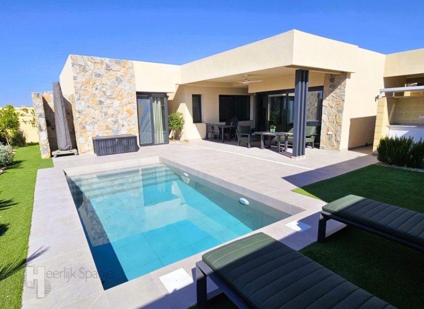 Detached villa with pool Altaona Golf Murcia