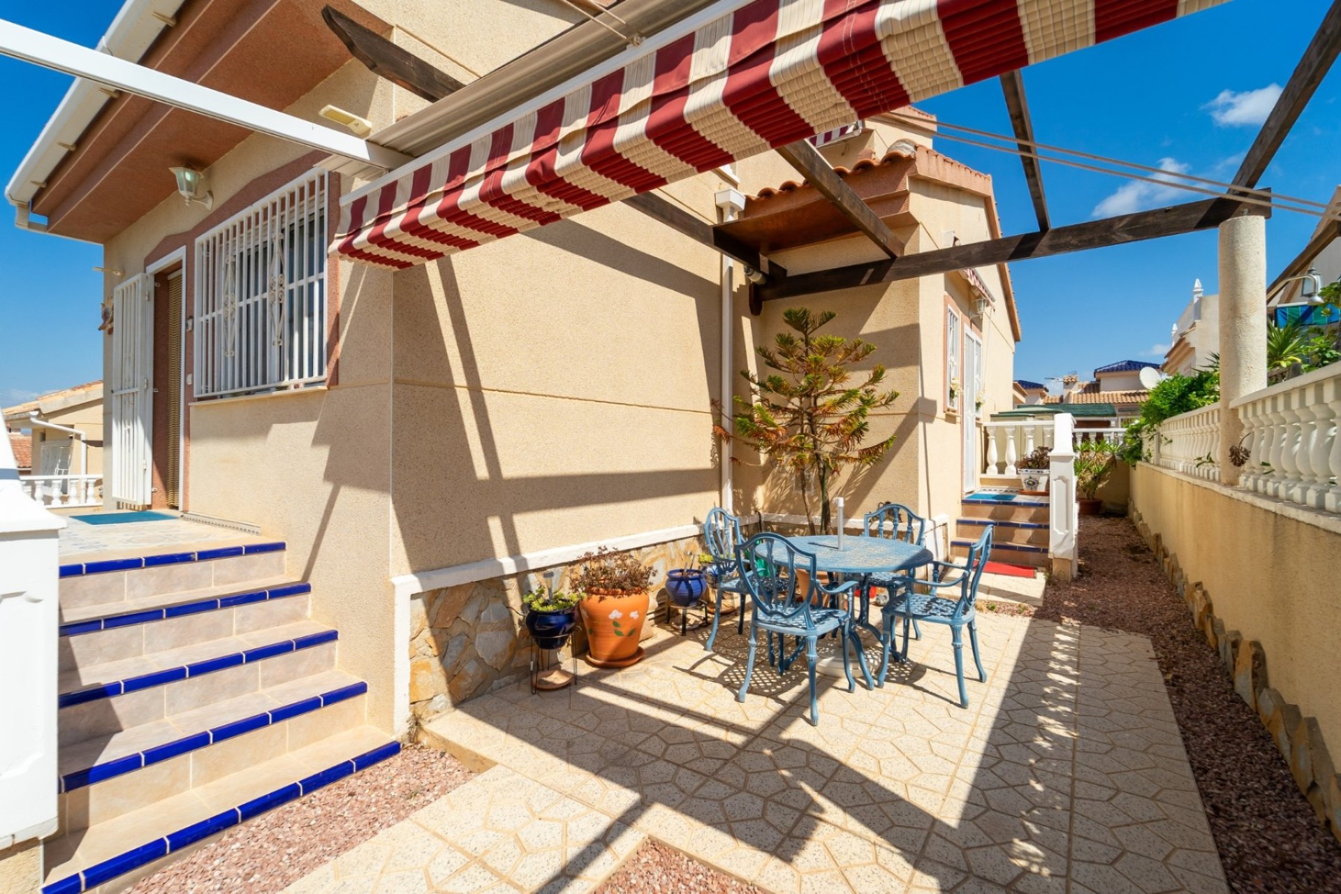 Detached villa with private pool and 3 bedrooms in Rojales, Costa Blanca