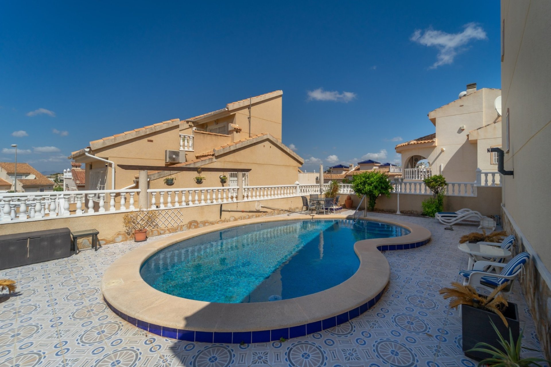 Detached villa with private pool and 3 bedrooms in Rojales, Costa Blanca