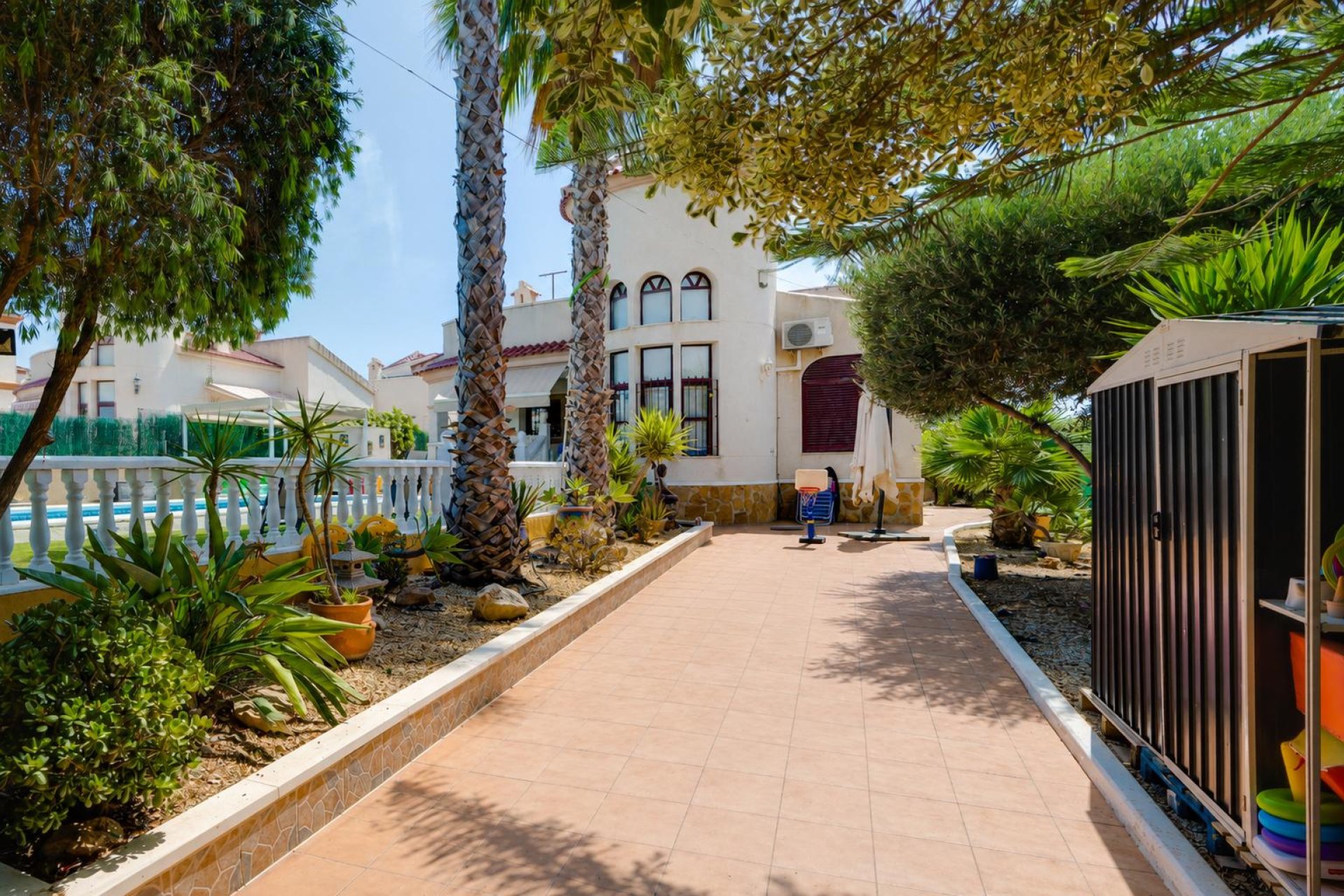 Detached villa with private pool in San Fulgencio