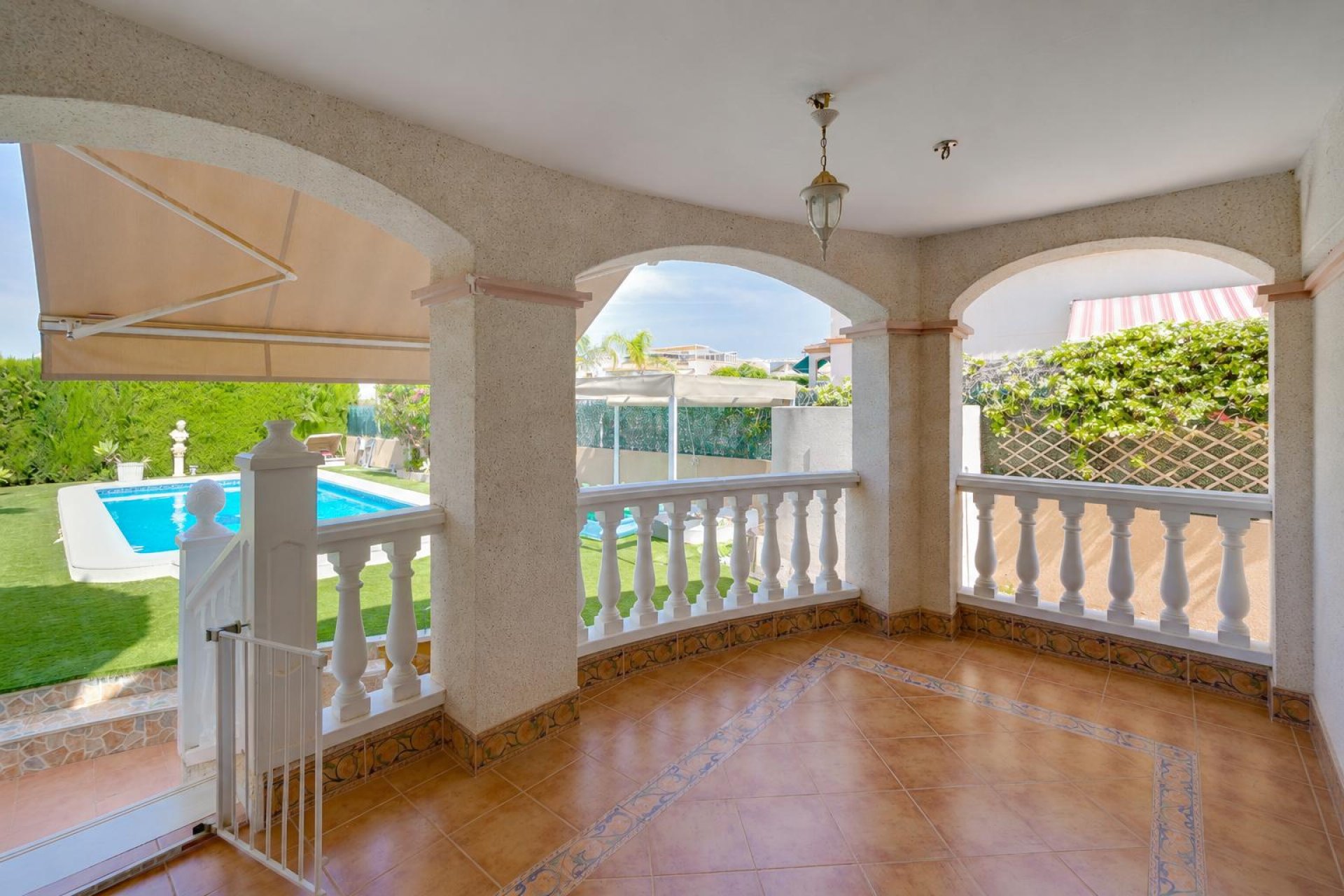 Detached villa with private pool in San Fulgencio