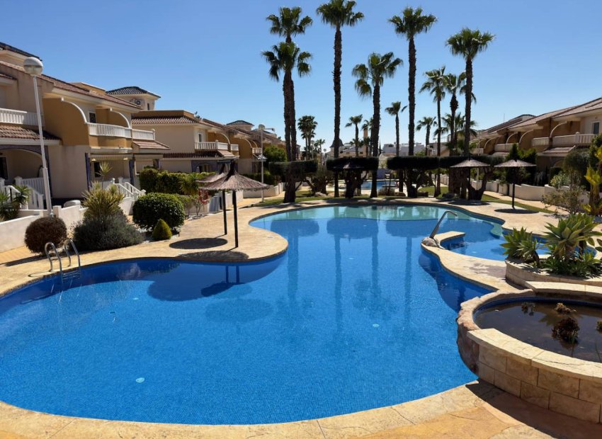 Elegant 3-bedroom townhouse with a garden and shared pool in Ciudad Quesada