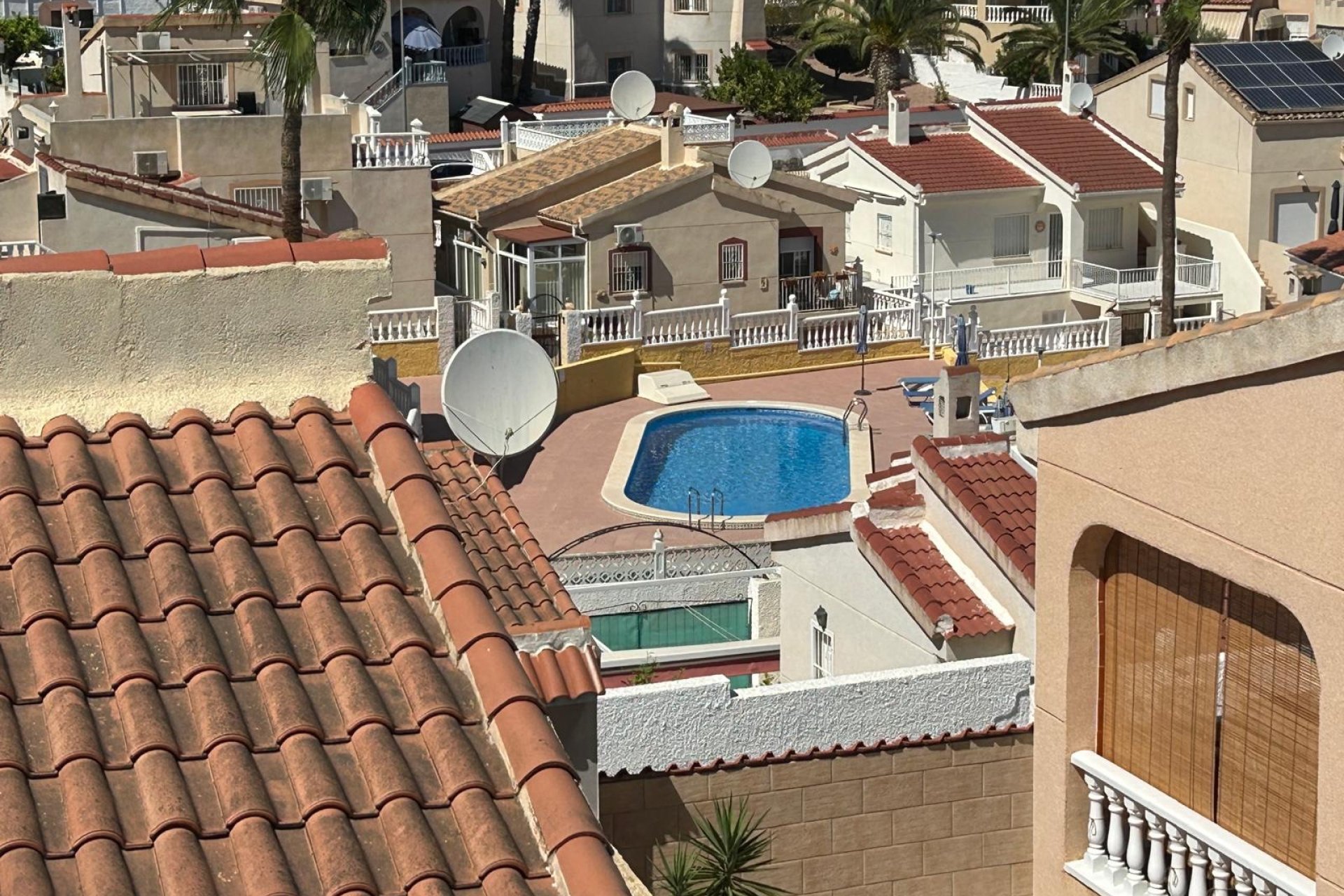 ﻿Elegante villa Sabina con piscina privada y 2 dormitorios en Ciudad Quesada