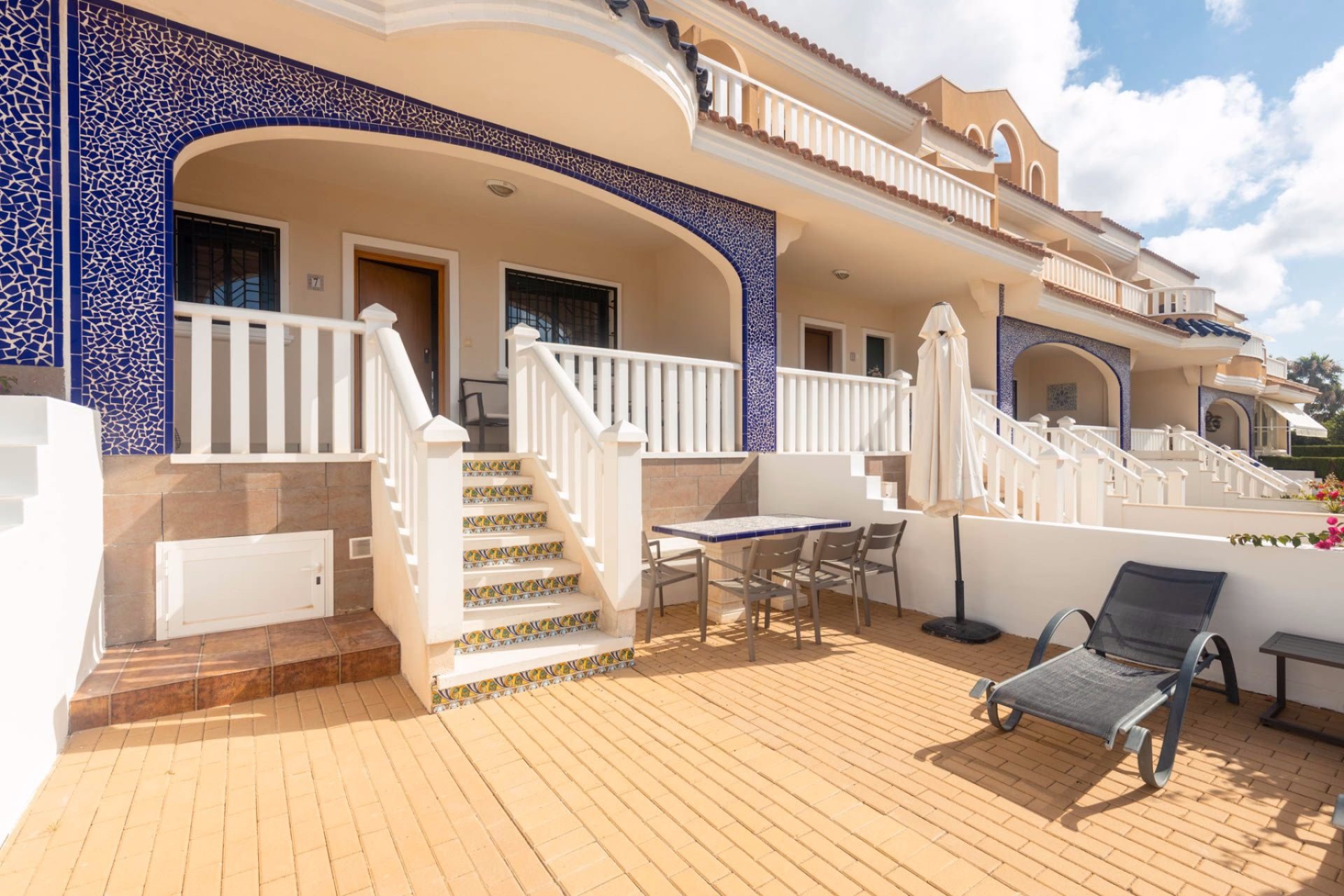 Encantadora casa adosada con piscina en Ciudad Quesada, 2 dormitorios